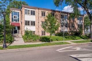 2212 Aldrich Avenue S 102, Minneapolis, MN 55405