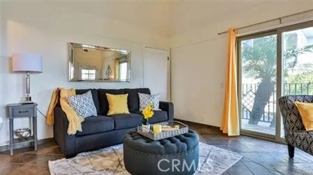 31736 Seacliff Drive, Laguna Beach, CA 92651