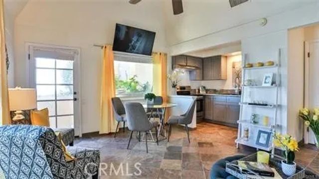 31736 Seacliff Drive, Laguna Beach, CA 92651