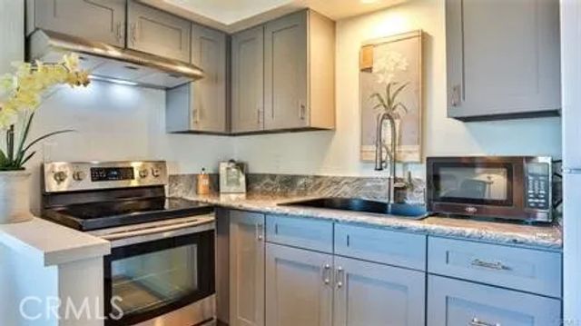 31736 Seacliff Drive, Laguna Beach, CA 92651