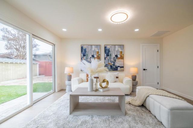 68 N Midway Street, Campbell, CA 95008