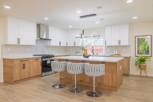 68 N Midway Street, Campbell, CA 95008