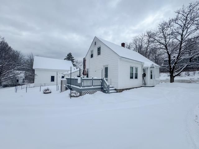 237 Pleasant Street, Claremont, NH 03743