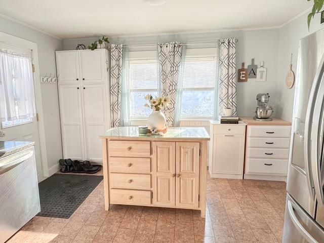 237 Pleasant Street, Claremont, NH 03743