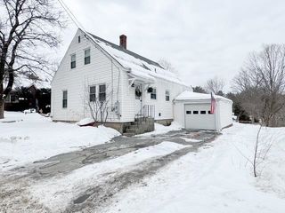 237 Pleasant Street, Claremont, NH 03743