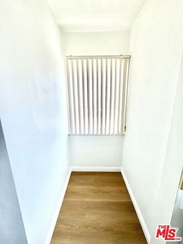 3713 Selby Avenue, Los Angeles, CA 90034