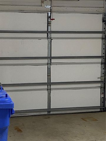 8556 TRAIL WIND DRIVE 8556, Tampa, FL 33647