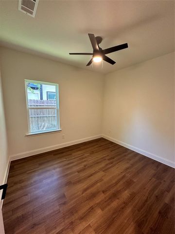 2216 Langford Street, Greenville, TX 75401
