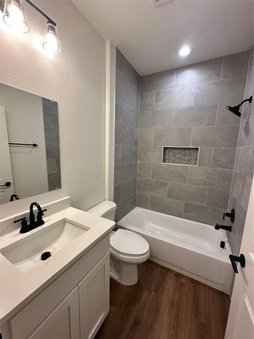 2216 Langford Street, Greenville, TX 75401
