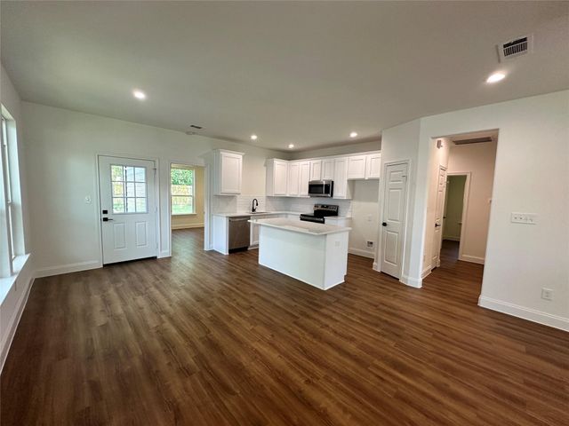 2216 Langford Street, Greenville, TX 75401