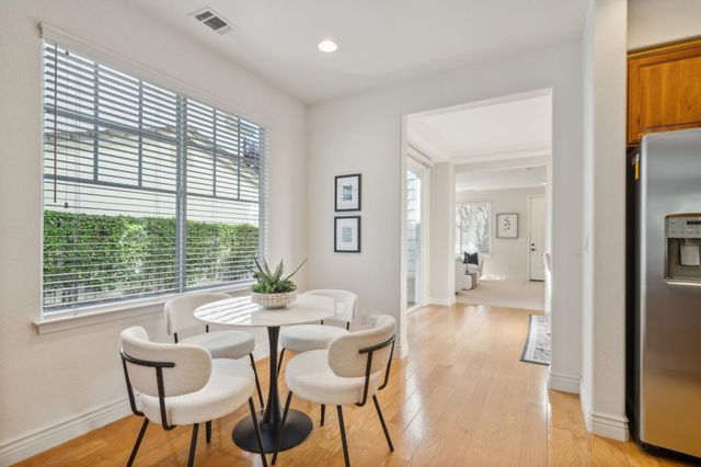 212 Abigail Cir, Danville, CA 94506