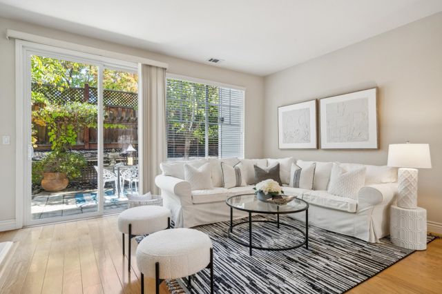 212 Abigail Cir, Danville, CA 94506