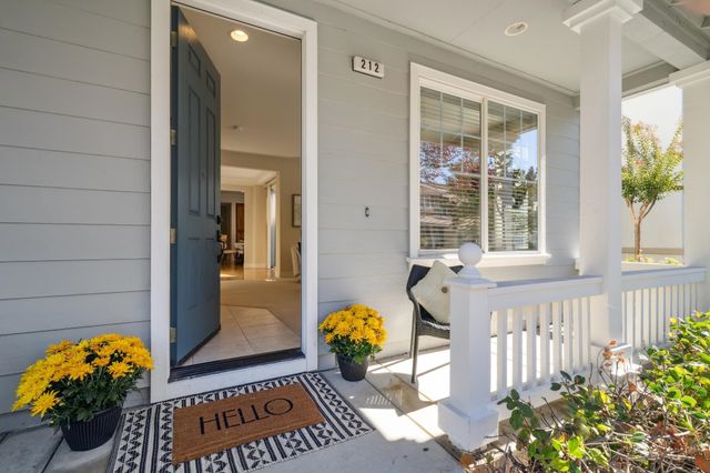 212 Abigail Cir, Danville, CA 94506