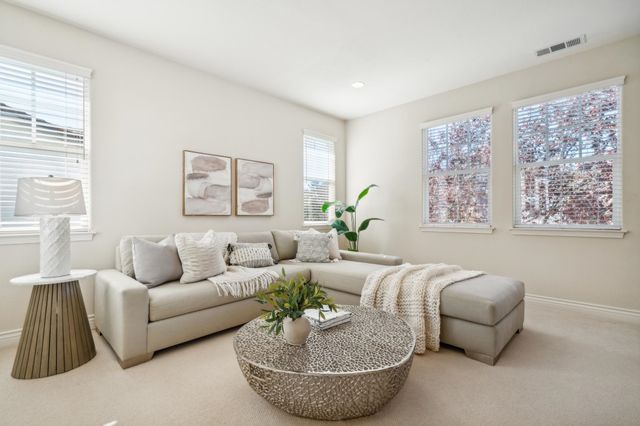 212 Abigail Cir, Danville, CA 94506