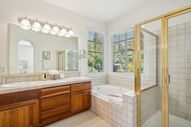 212 Abigail Cir, Danville, CA 94506