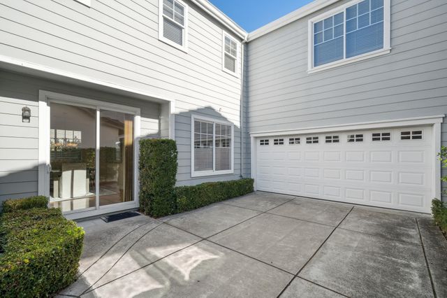 212 Abigail Cir, Danville, CA 94506