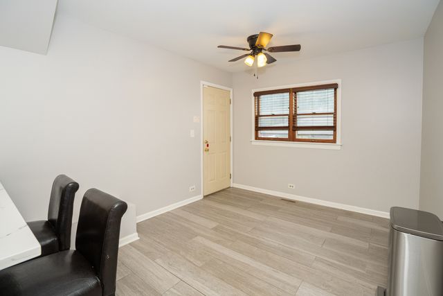 5843 W Iowa Street, Chicago, IL 60651
