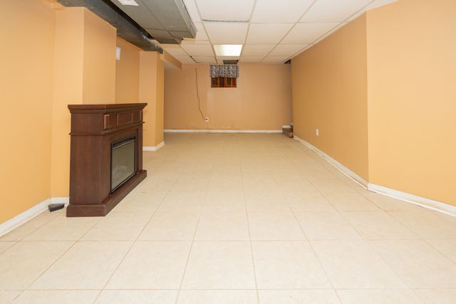 5843 W Iowa Street, Chicago, IL 60651