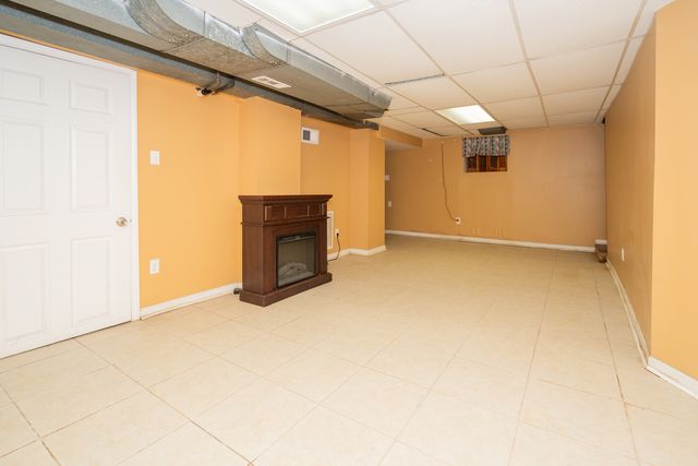 5843 W Iowa Street, Chicago, IL 60651