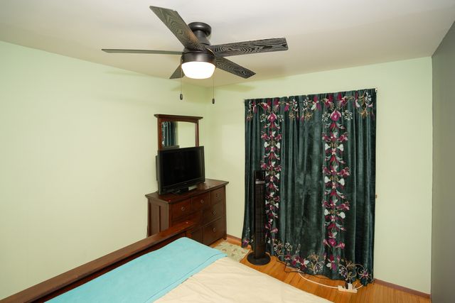 5843 W Iowa Street, Chicago, IL 60651