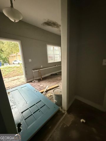 741 S Grand Avenue NW, Atlanta, GA 30318