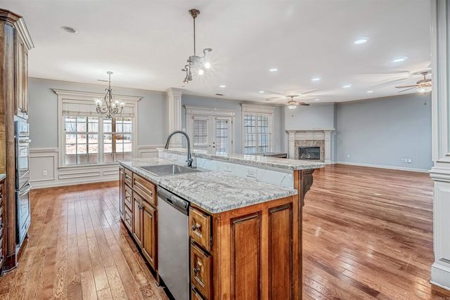 44 Forest Valley Lane, Little Rock, AR 72223