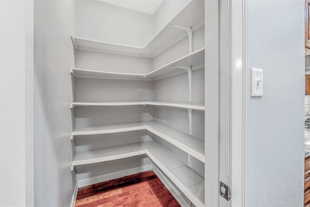 44 Forest Valley Lane, Little Rock, AR 72223