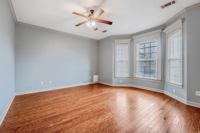 44 Forest Valley Lane, Little Rock, AR 72223