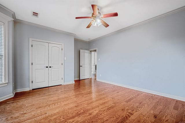 44 Forest Valley Lane, Little Rock, AR 72223