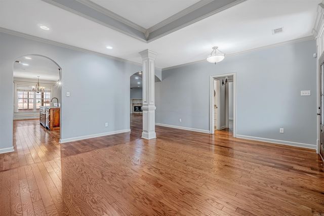 44 Forest Valley Lane, Little Rock, AR 72223