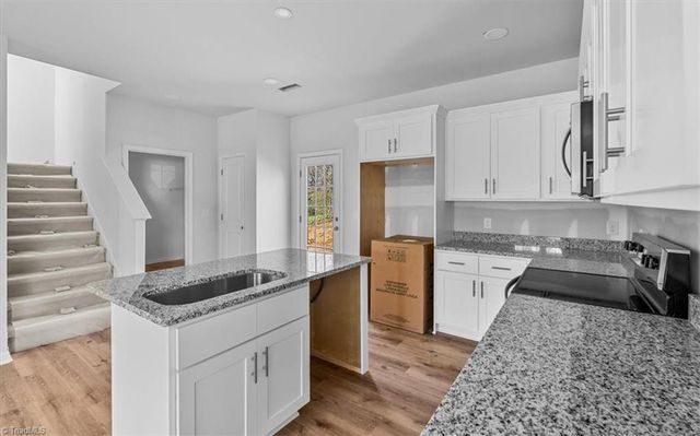 500 Reid Street, Thomasville, NC 27360