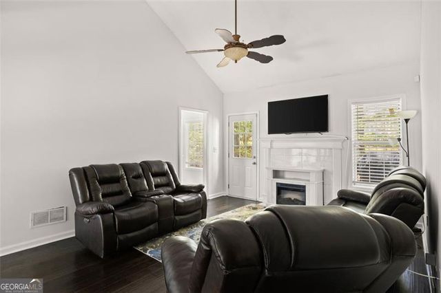 3322 Lakeview Parkway, Villa Rica, GA 30180