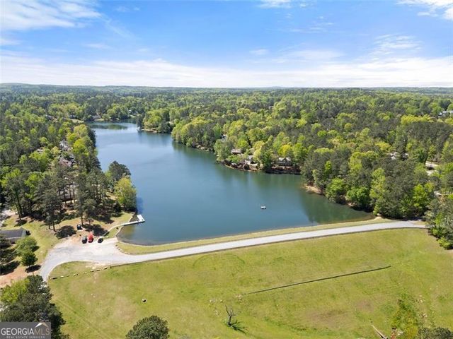 3322 Lakeview Parkway, Villa Rica, GA 30180