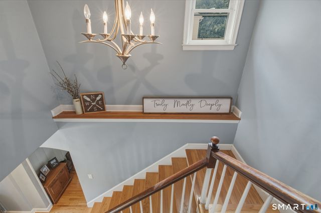 2 Stephen Street, Manchester, CT 06040