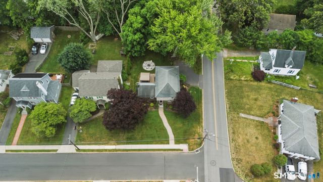 2 Stephen Street, Manchester, CT 06040