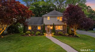 2 Stephen Street, Manchester, CT 06040