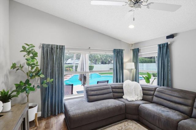 13149 NW 11th Place, Sunrise, FL 33323