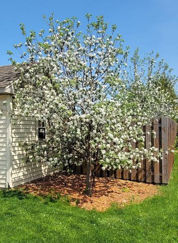 2679 LAWRENCE DRIVE, De Pere, WI 54115