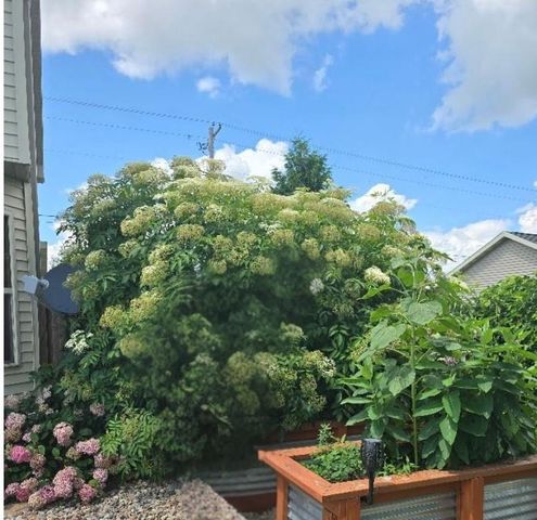 2679 LAWRENCE DRIVE, De Pere, WI 54115