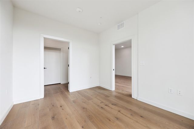 2209 S 1st ST 217, Austin, TX 78704