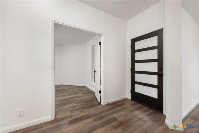 608 Haleys Cove, Leander, TX 78641