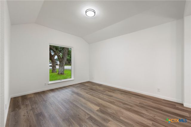 608 Haleys Cove, Leander, TX 78641