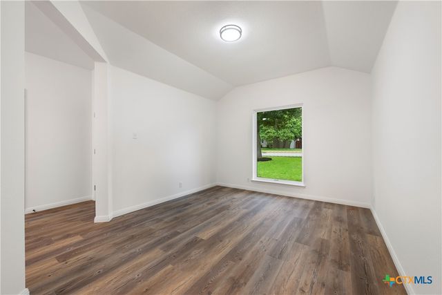 608 Haleys Cove, Leander, TX 78641