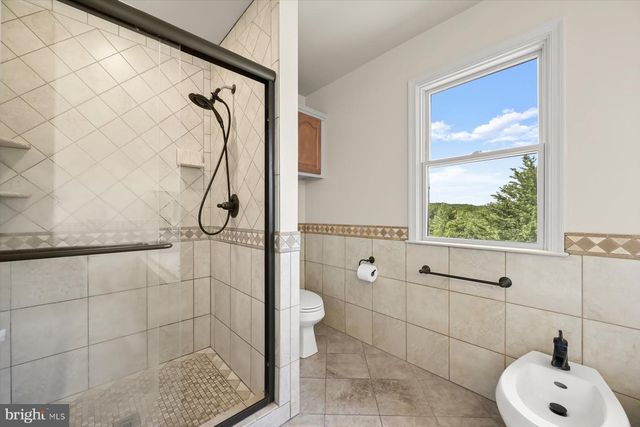 6 KEIL MANOR CT, White Hall, MD 21161
