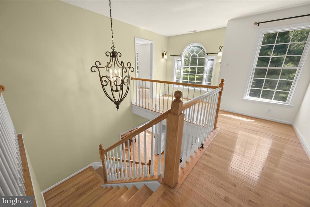Image 18 of property listing at 6 KEIL MANOR CT, White Hall, MD 21161