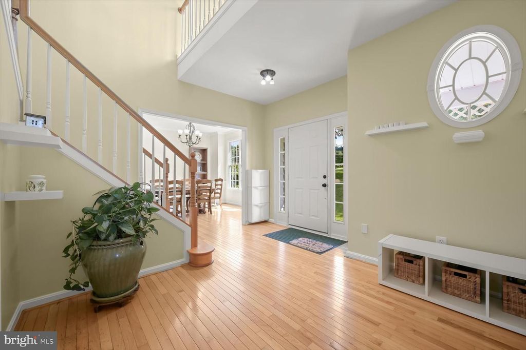 Image 3 of property listing at 6 KEIL MANOR CT, White Hall, MD 21161