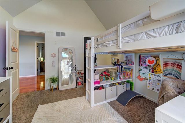 4404 SW Flintrock Drive, Lee's Summit, MO 64082