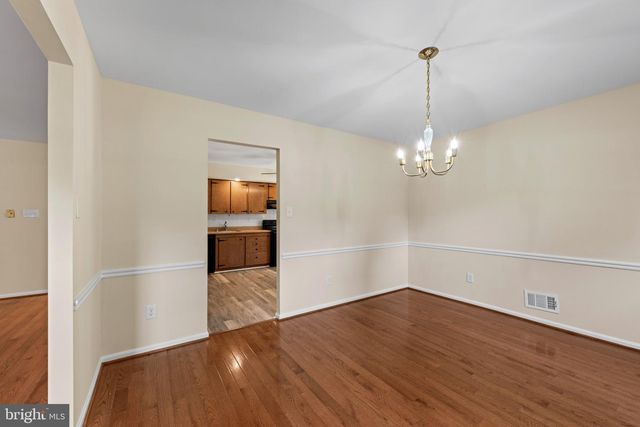 9242 MIMOSA DR, La Plata, MD 20646