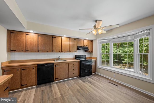 9242 MIMOSA DR, La Plata, MD 20646