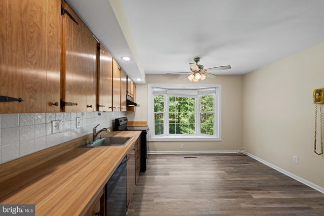 9242 MIMOSA DR, La Plata, MD 20646